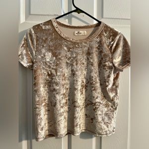 Hollister top